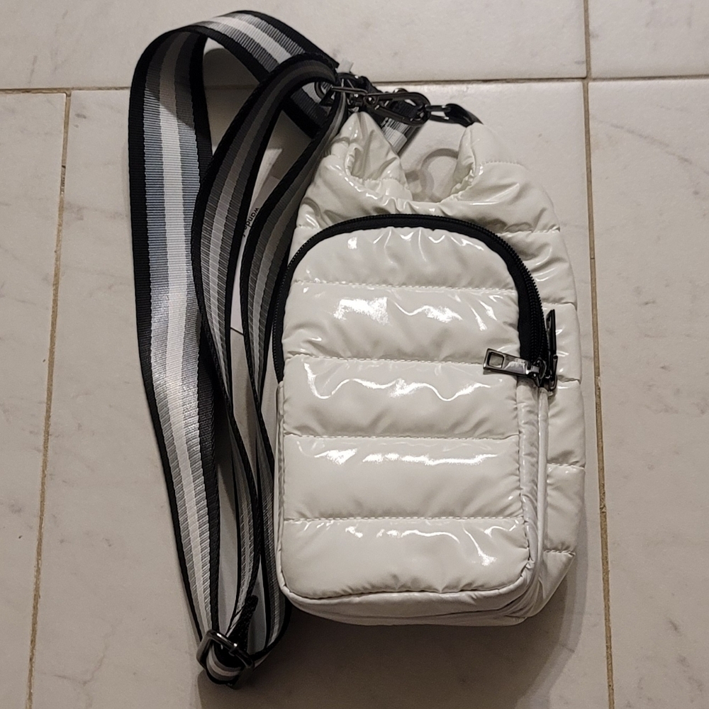 NWT WanderFull Crossbody HydroBag Stylish Puffer Tote for Water Bottle